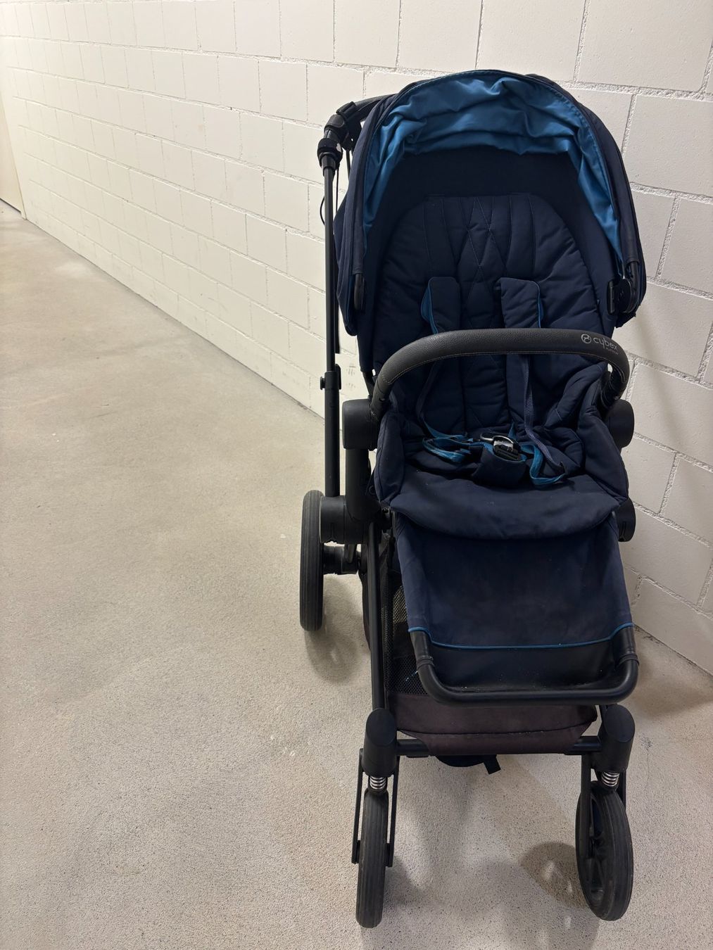 Cybex Kinderwagen: Cybex Platinum pram and Cloud – Gebraucht aus Jona von oab_d9qm