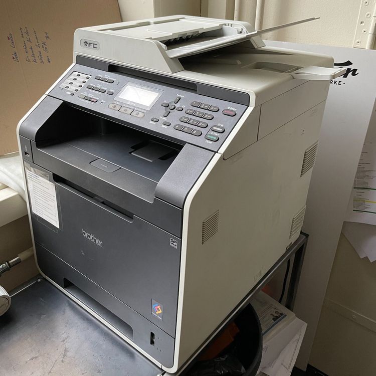 Brother Farblaserdrucker MFC9460CDN Kaufen auf Ricardo