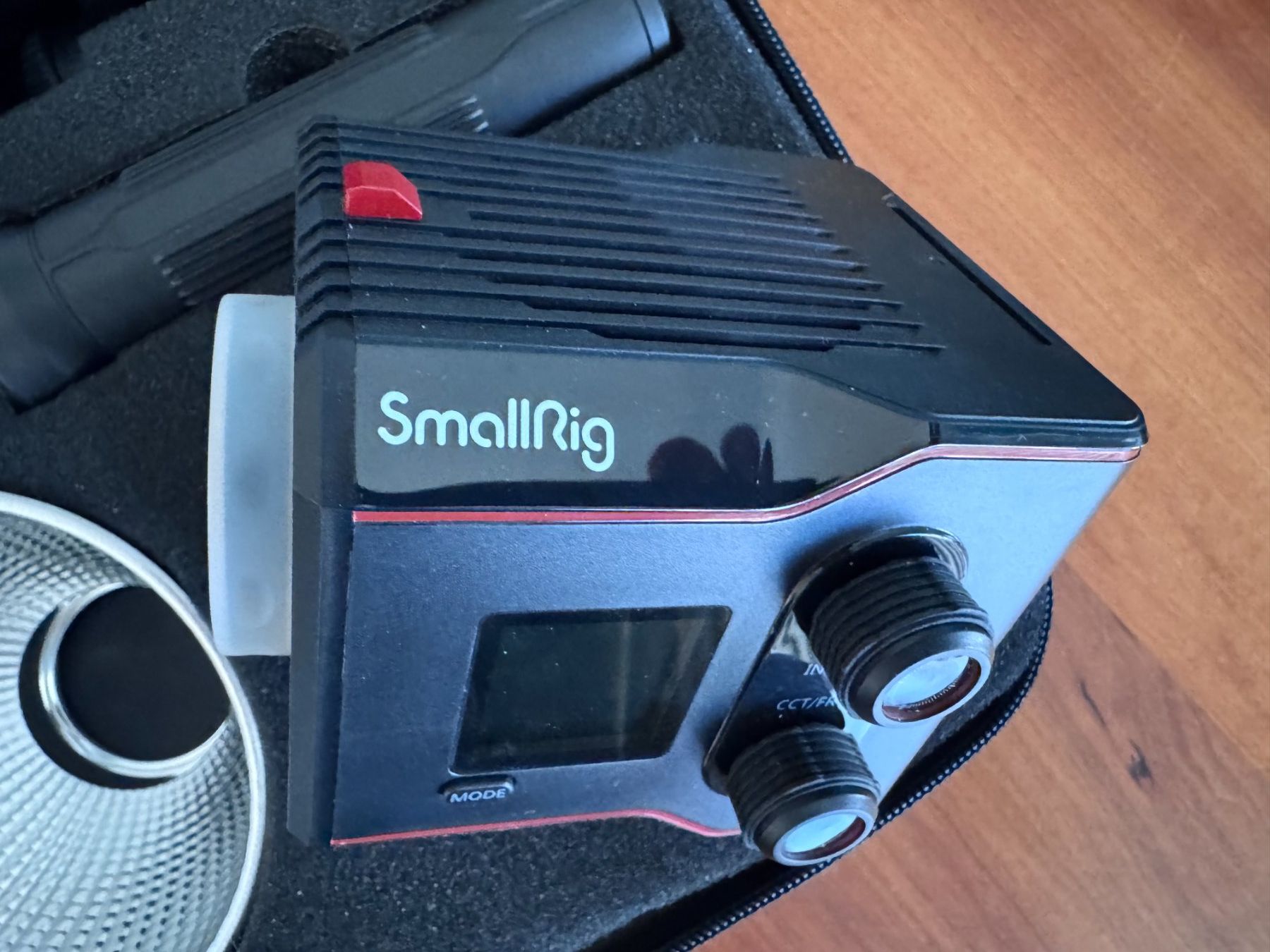 Smallrig Lampade: SMALL RIG RC 60B LED-Videoleuchte – Usato da Zürich venduto da Maphba 5