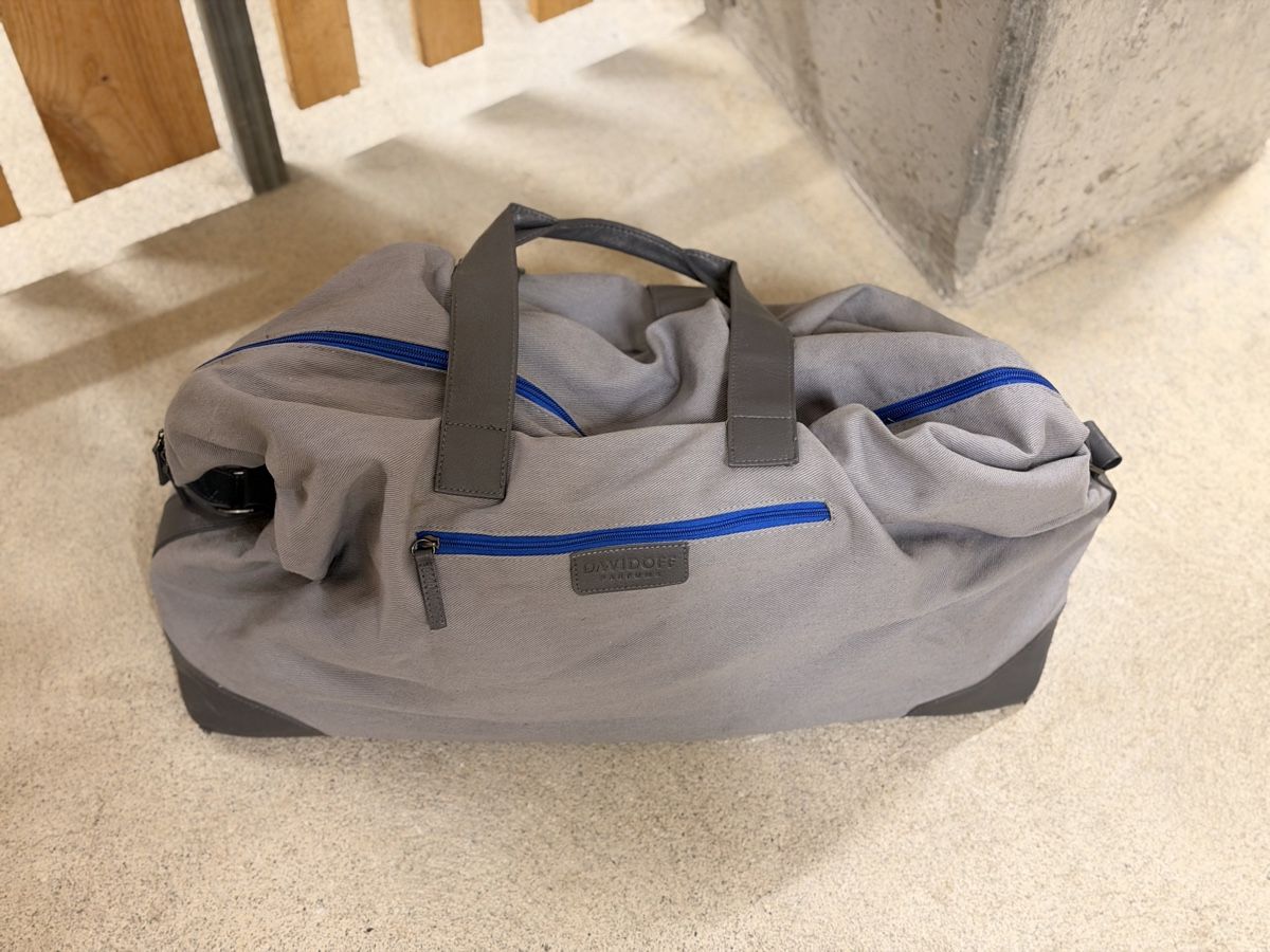 Taschen: Reisetasche Davidoff – Gebraucht aus Zürich von Gadgets2020