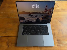 MacBook Pro 16" M1 MAX - 32GB RAM - 1TB