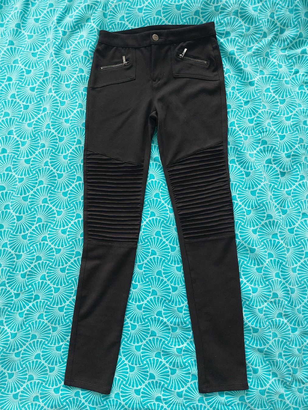 Pantaloni: Jersey Stretch-Hose Gr. S Neuwertig – Usato da Balterswil venduto da Steineparadies