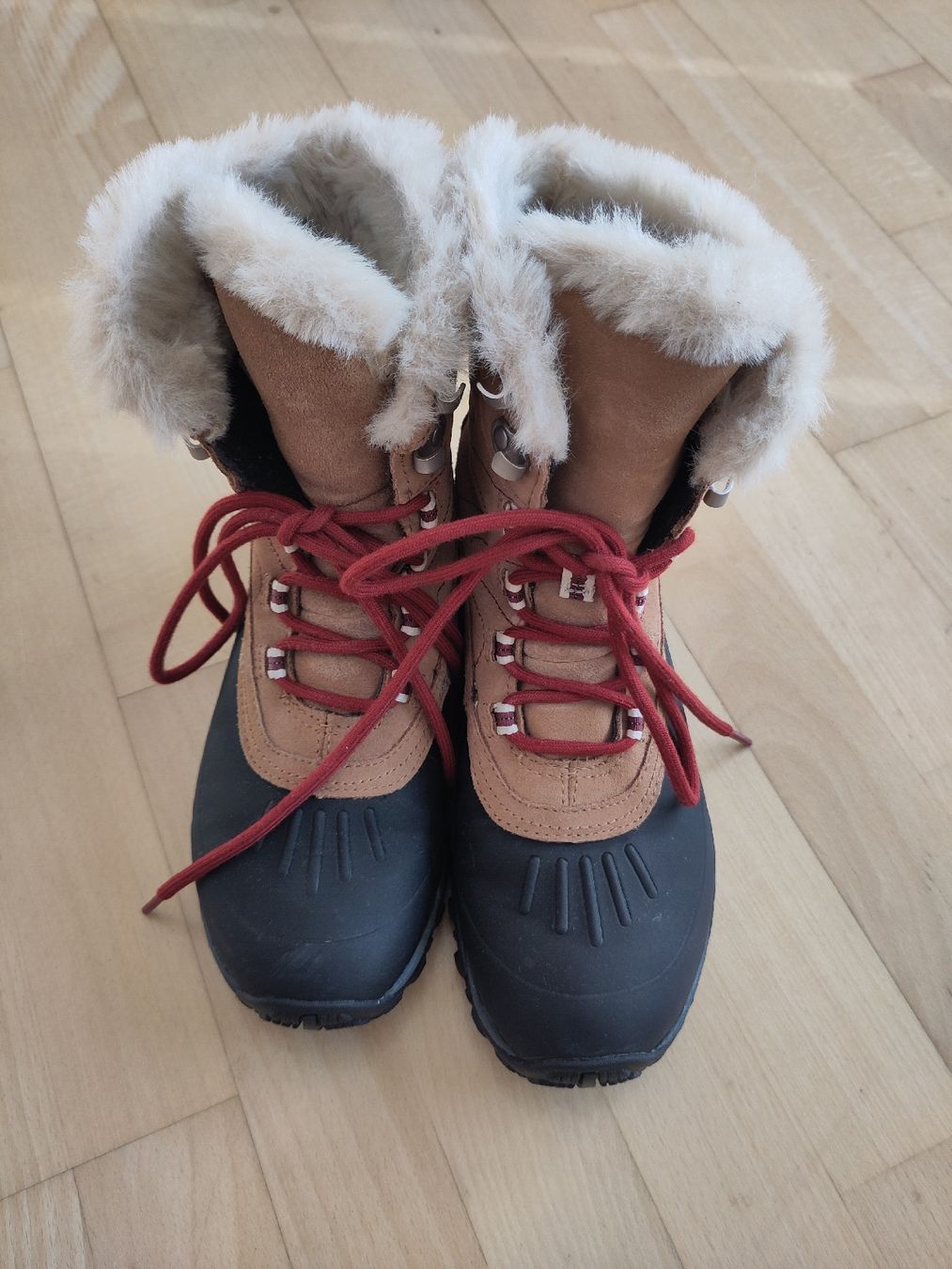 Merrell Chaussures femmes: Winterschuhe von Merrell – Neuf (Voir description) à Luzern par sel_x5gk 1
