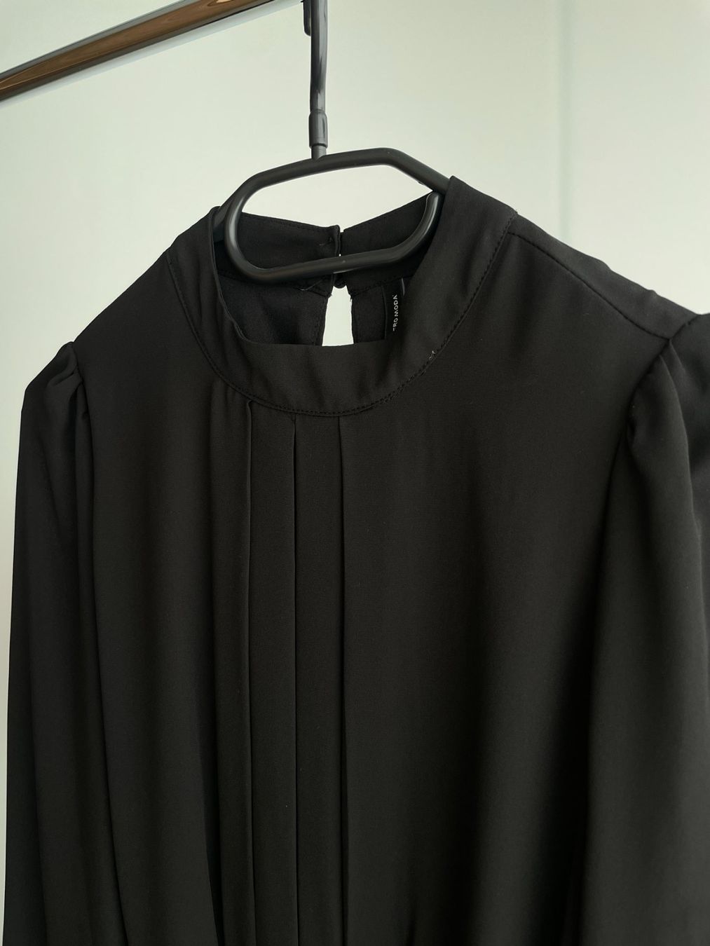 Vero Moda Vestiti: Vero Moda - Schwarzes langarm Kleid Gr.: XS – Usato da Chur venduto da jol_5phn 1
