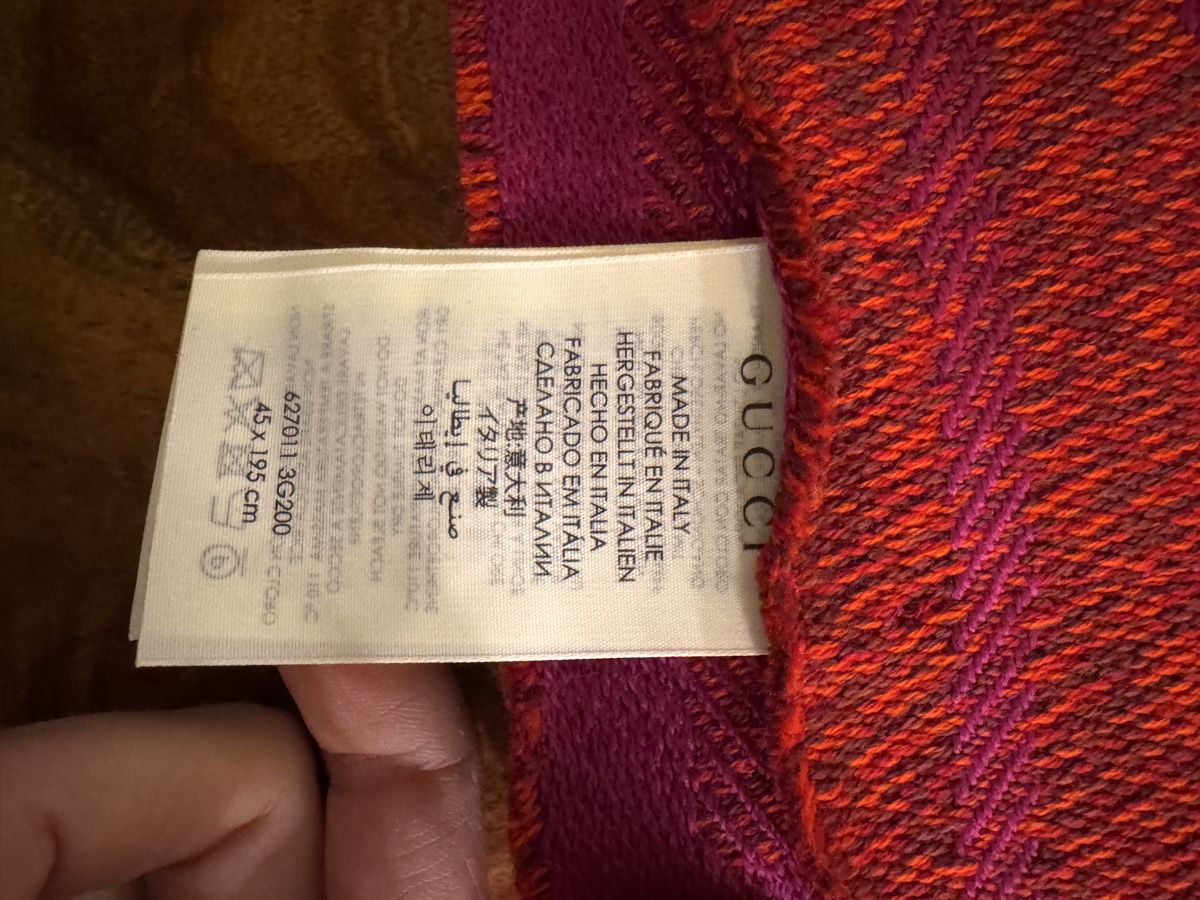 Gucci Foulard & Sciarpe: Gucci Schal roti / pink – Nuovo (secondo la descrizione) da Dietikon venduto da _cfic_ 1