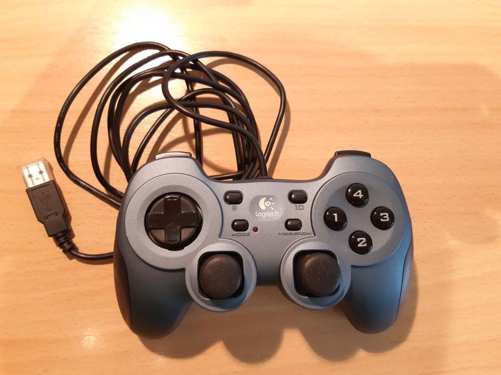 Logitech Rumblepad 2 Gamepad (Gebraucht) in Winterthur für CHF 5 – mit ...