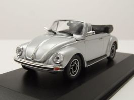 VW Käfer 1303 Cabriolet 1972-1979 silber met. / schwarz 1:43