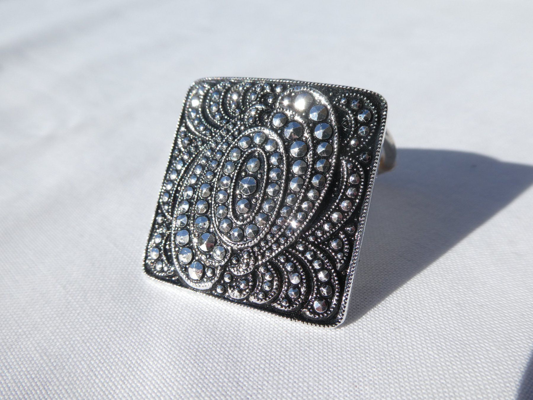 Broches & Aiguilles: Schalspange, Modeschmuck – D'occasion à Gattikon par kaandooh 2