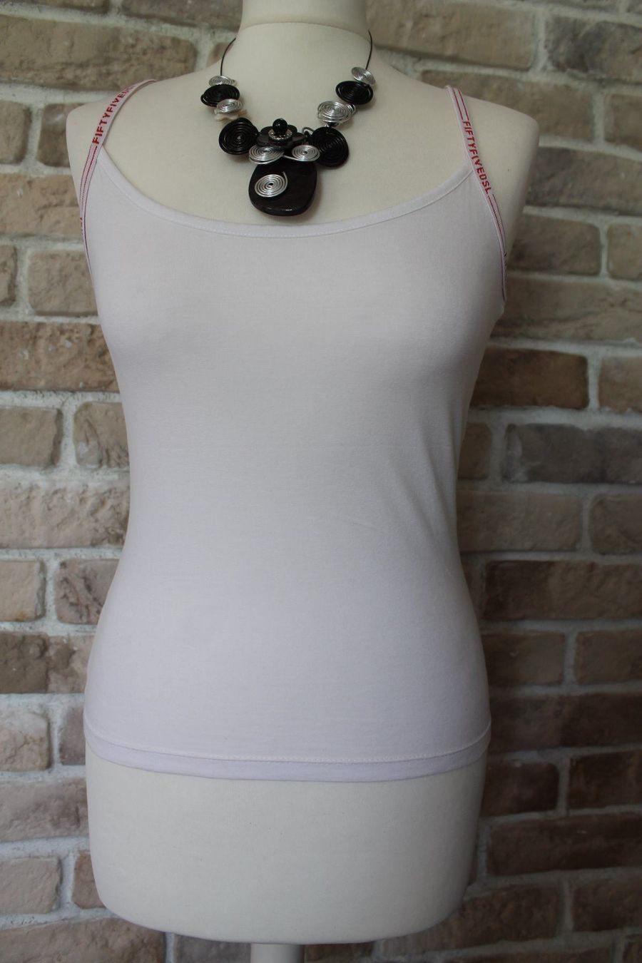 Top: Top blanc FIFTY FIVE DSL – Nuovo (secondo la descrizione) da Agiez venduto da chouchanelle 5