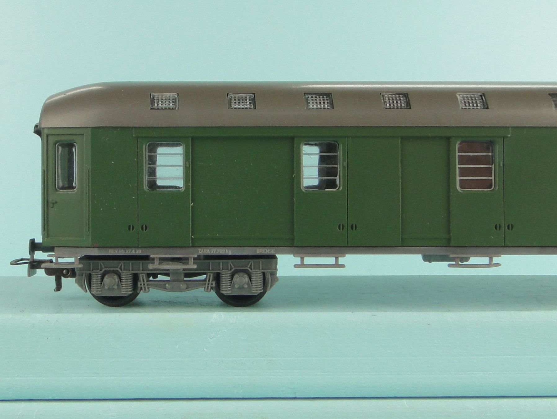 Kleinbahn Modellini di ferrovie: Kleinbahn 383 SBB Gepäckwagen – Usato da Bülach venduto da cann11 5