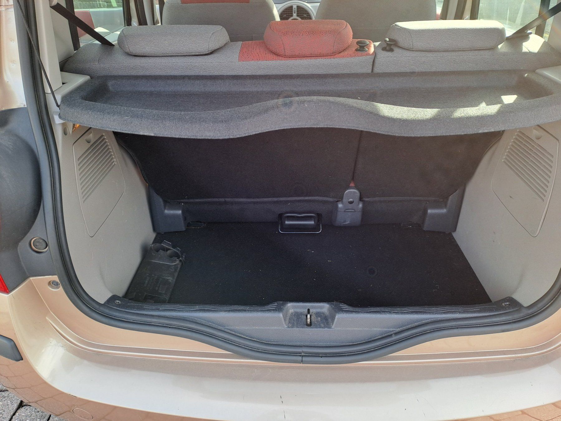 Renault Automobili: Renault Modus – Usato da Niederscherli venduto da Zoda 5