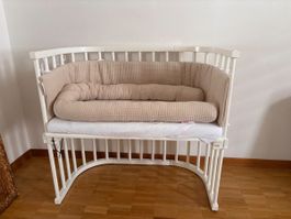 Babybay Beistellbett inkl. Matratze und Schutz / Kissen