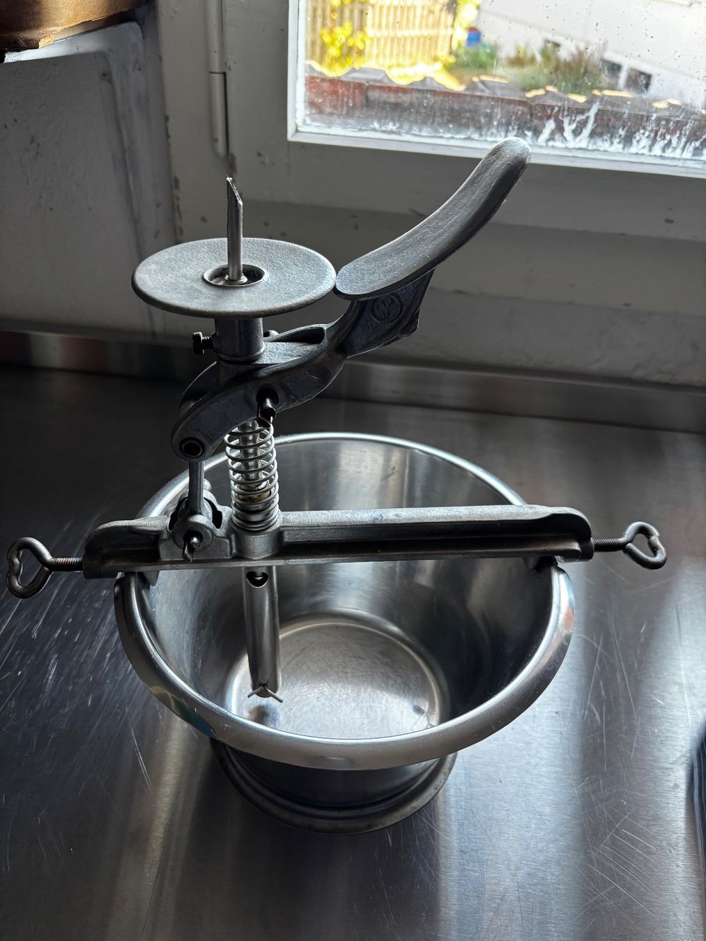 Elettrodomestici da cucina: Berliner-Füllmaschine – Usato da Lohn-Ammannsegg venduto da Lancer98
