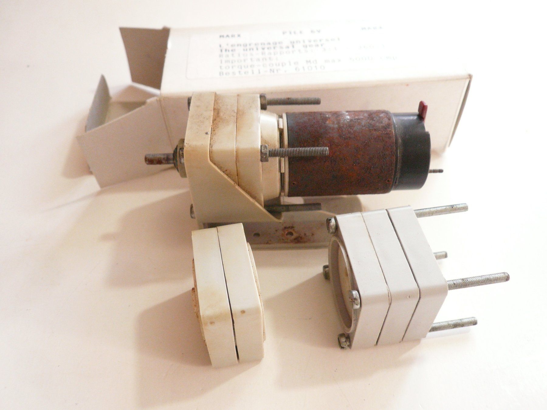 Graupner Modellismo RC: GRAUPNER PILE GETRIEBEMOTOR 12V  MIT OVP – Usato da Pfaffnau venduto da nolff 4