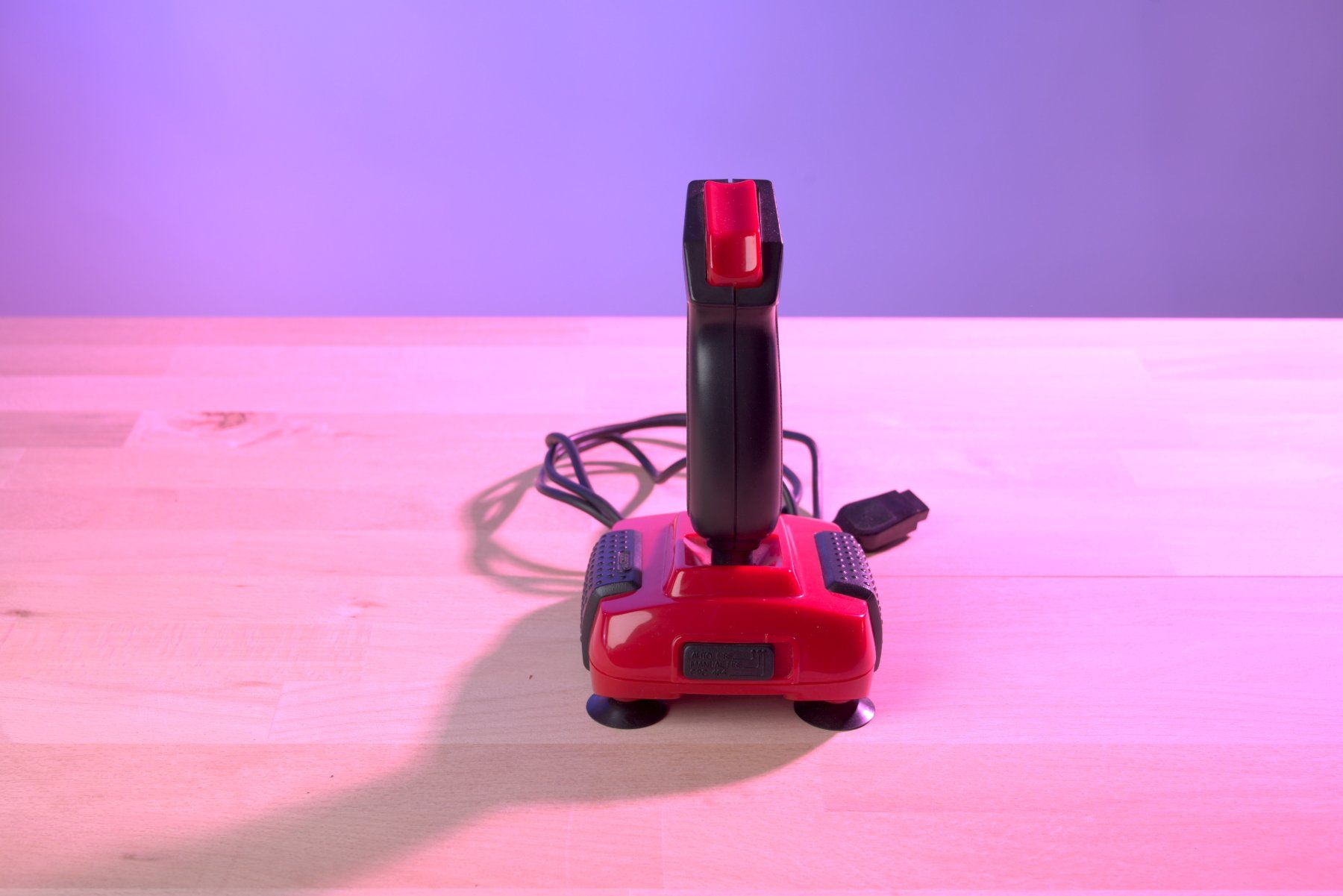 Controller: Diverse Joysticks für den Commodore 64 – Usato da Winterthur venduto da camelkorn