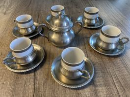 zinn konvolut mit espresso tassen ton