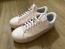 Sneaker Nike Court Legacy Gr. 41 hellrosa gebraucht