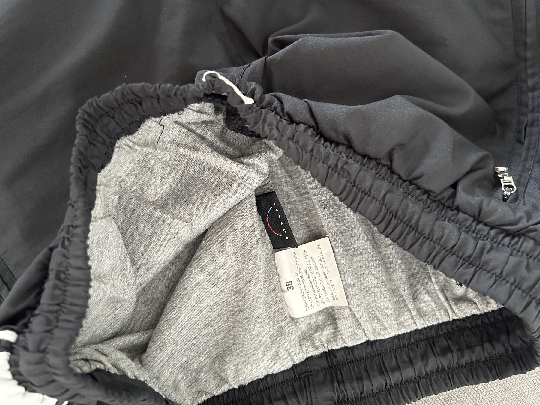 Bogner Jacken: Bogner Active - Trainingsanzug (Set) Grösse M – Gebraucht aus Wimmis von rimnakit 6