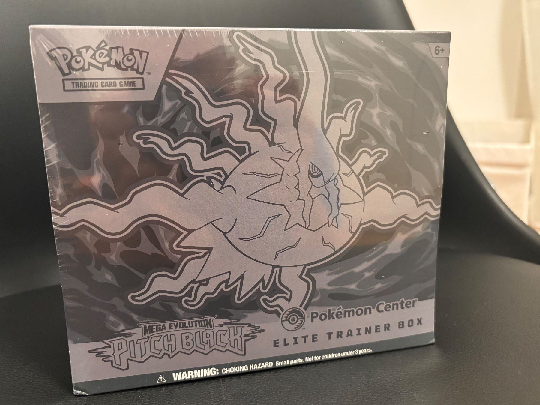Pokémon Sammelbilder & Trading cards: Elite Trainer Box Pokémon Center Pitch Black#3 – Neu und originalverpackt aus Massagno von Gametrader00