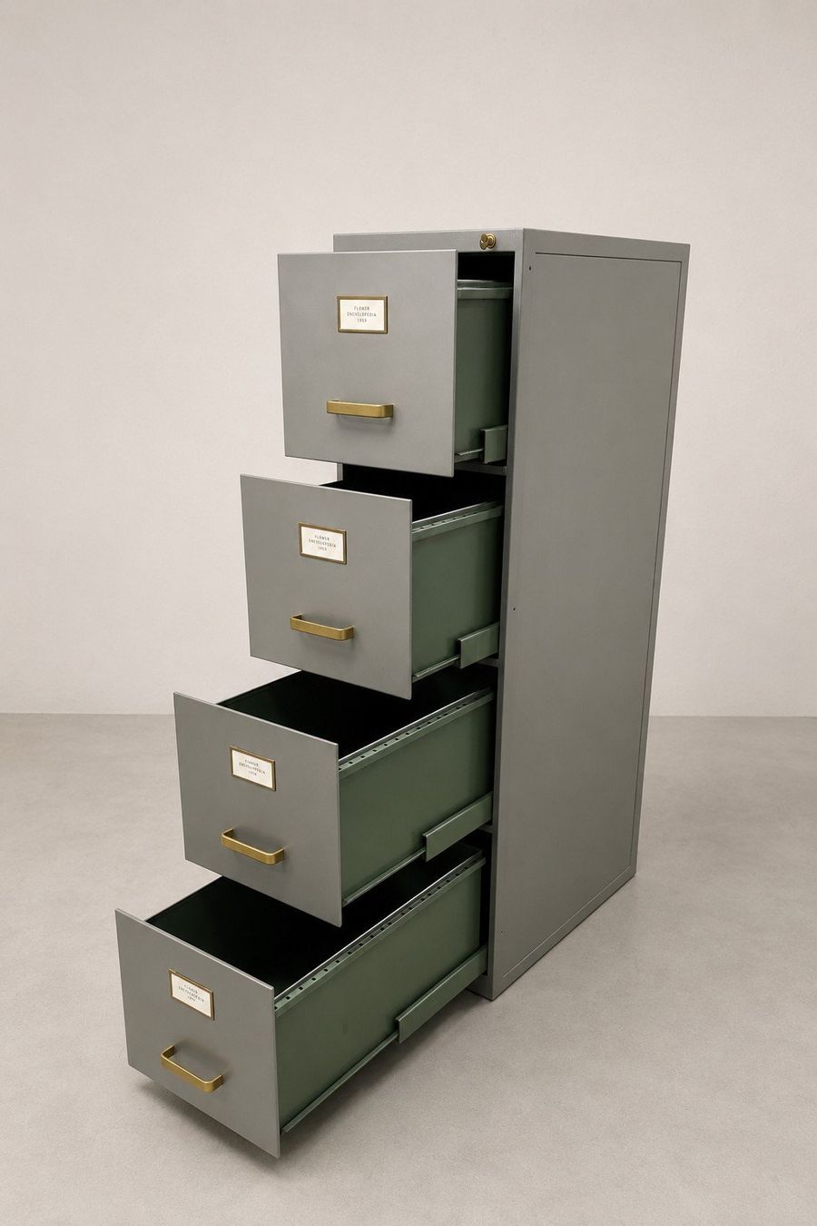 Armadi: Aktenschrank, Schubladenstock, Silber – Usato da St. Gallen venduto da Studio_Industrial 1