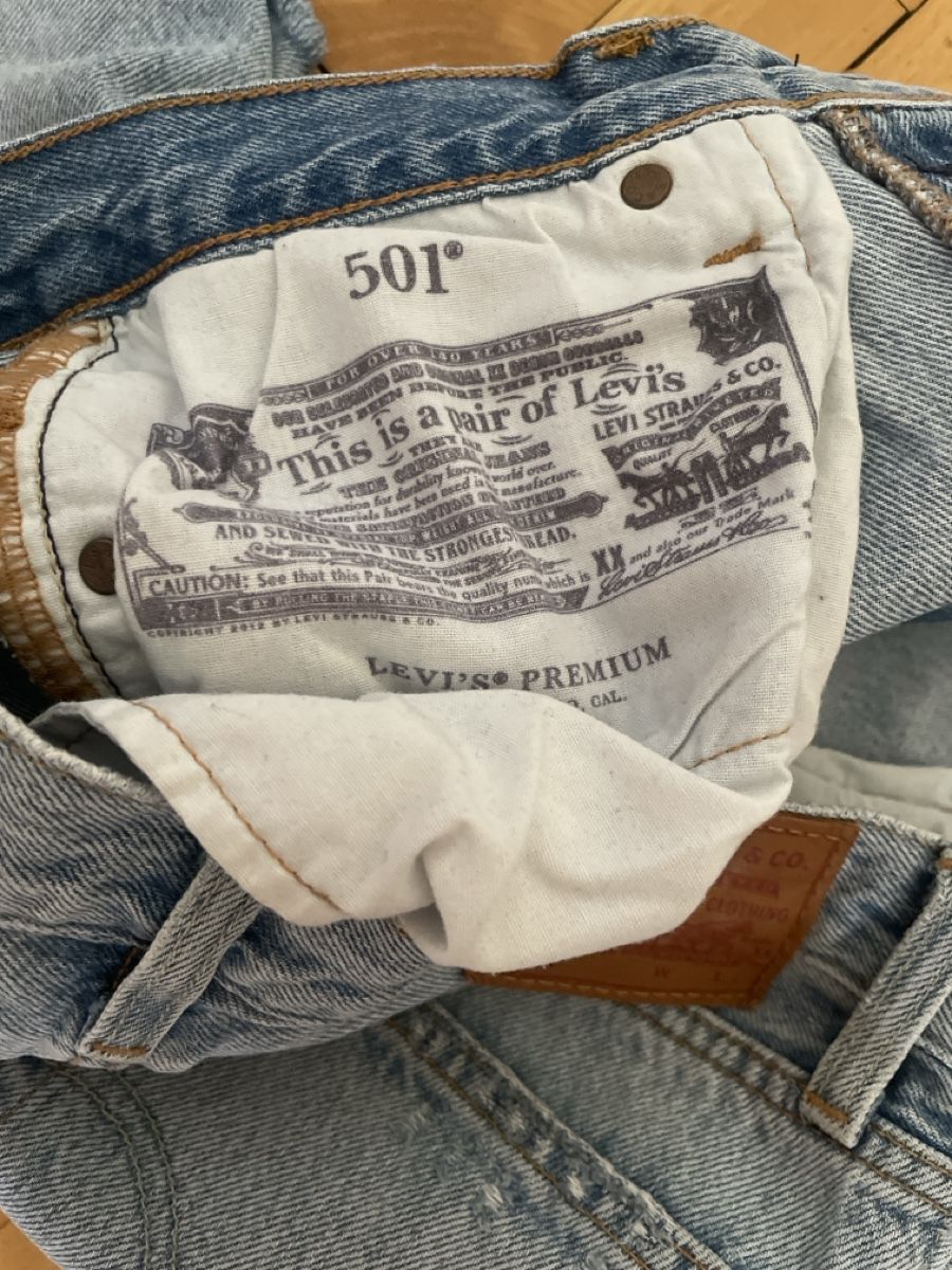 Levi's Jeans: Jeans Shorts von Levi‘s – Usato da Zürich venduto da joa_7xds 2