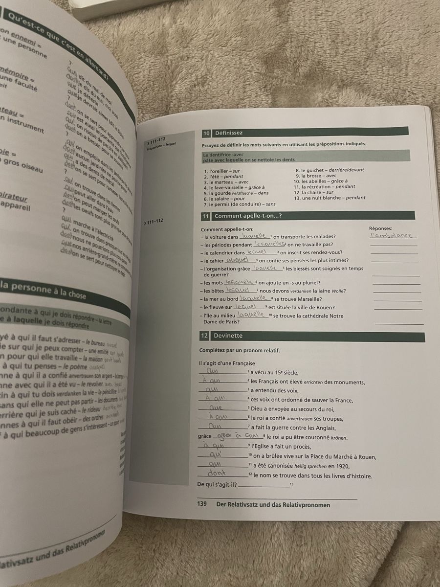 Libri: Schülergrammatik Französisch – Nuovo (secondo la descrizione) da Zürich venduto da estela22 3
