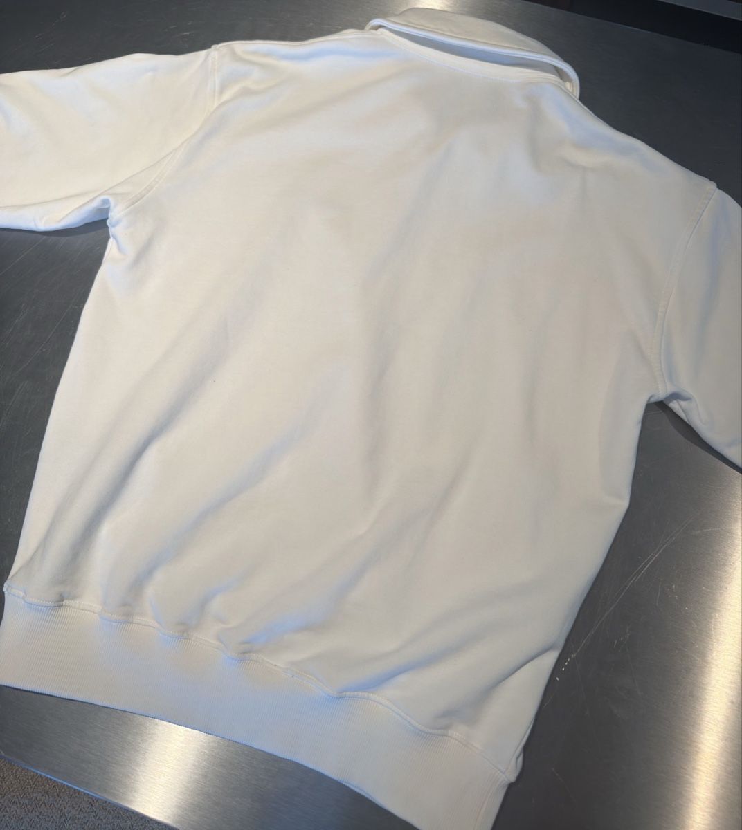 Dior Maglioni & Felpe: Christian Dior White Sweatshirt Zip – Nuovo (secondo la descrizione) da Zürich venduto da Grothschild 2