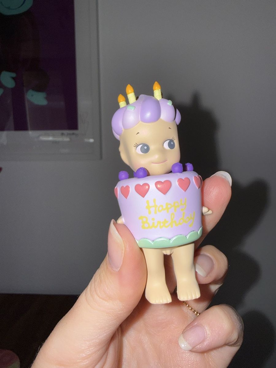 Sonny Angel Statuette: Sonny Angel Birthday  – Usato da Bottmingen venduto da Itsclaire