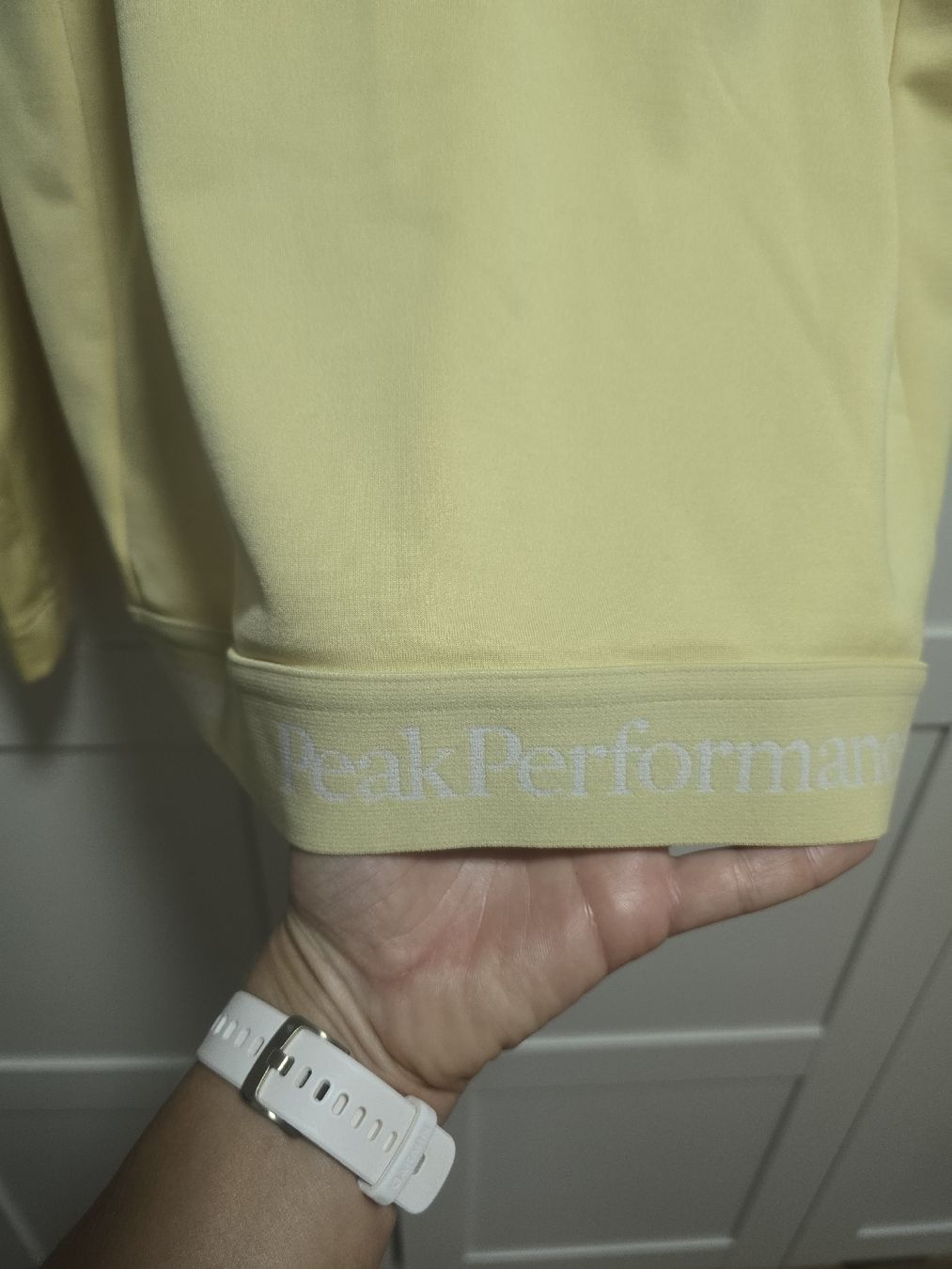 Peak Performance Jacken: Peak Performance Zip Jacket / gelb / Gr. S Neu – Neu und originalverpackt aus Herisau von yellowsunflower1988 4