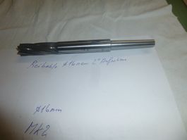 Reibahle mit 16mm Durchmesser Konus  MK 1 mit Austreiblappen