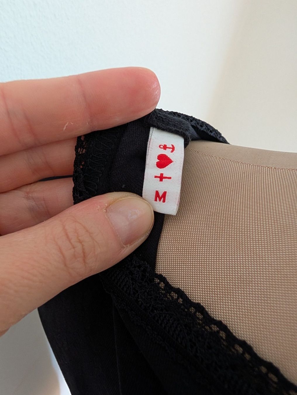 Blutsgeschwister Tops: Blutsgeschwister Top Romance M schwarz – Gebraucht aus Luzern von lal_8z2w 2