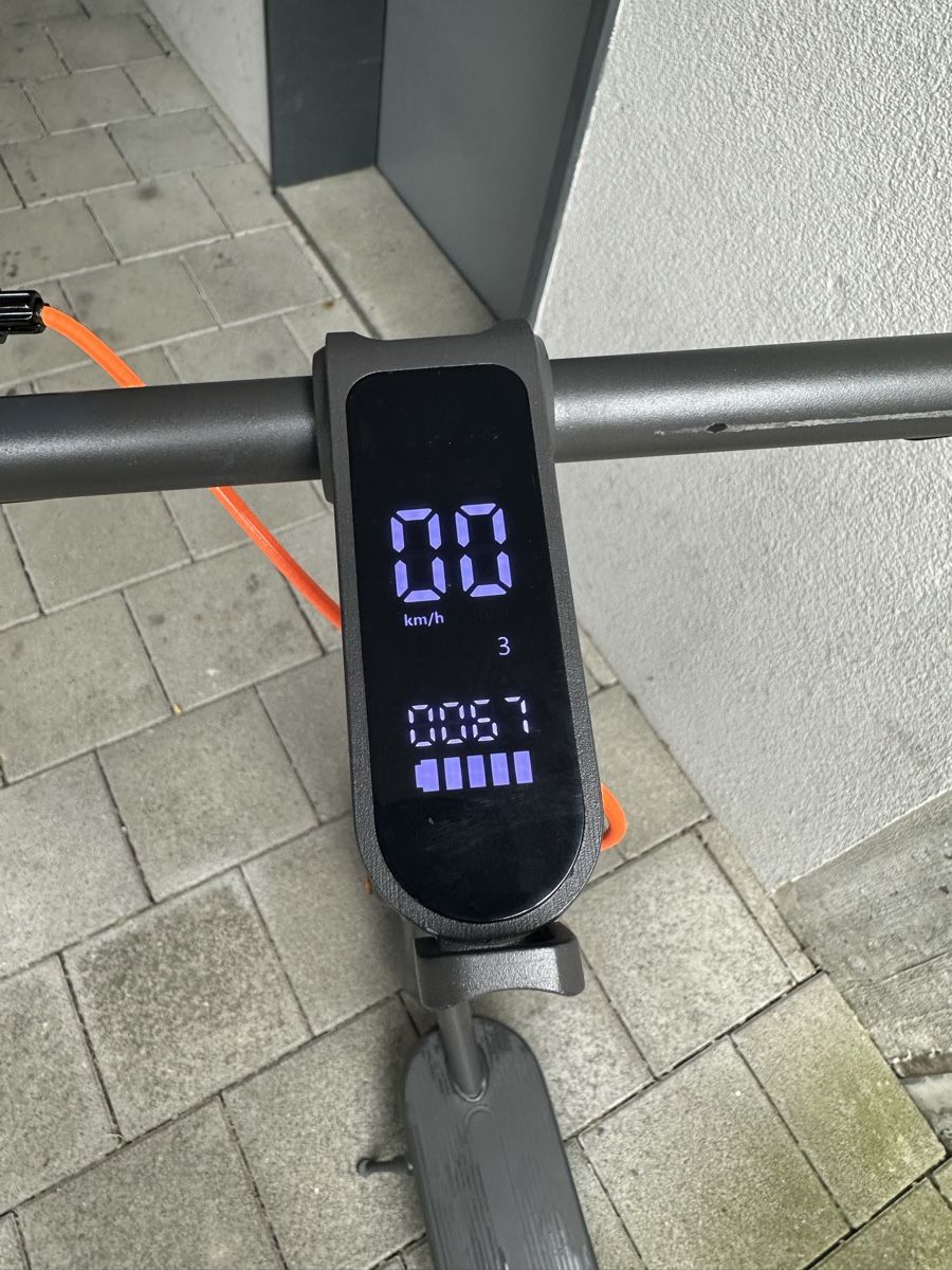 Scooter: E scooter , nur 67 km , garantie  – Usato da Eschenbach LU venduto da boo_sl7y 1