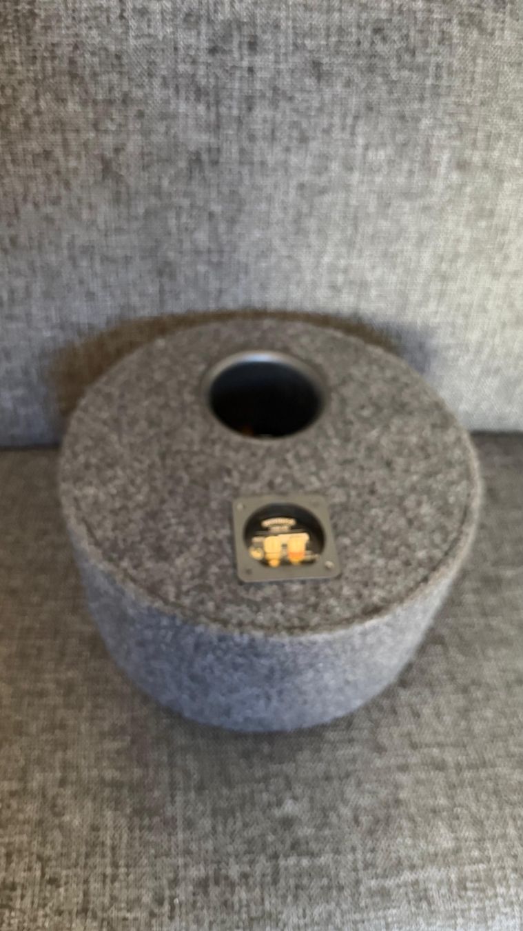 Infinity Casse acustiche: Infinity Reference 1200 BT Auto-Subwoofer mit Bassbox – Usato da Heiligkreuz - Mels venduto da indego 2