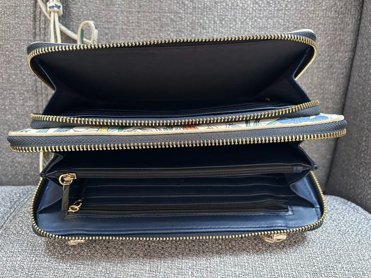 Borse da donna: Borsa a tracolla con portafoglio Parfois – Usato da Giubiasco venduto da LorisVale 7