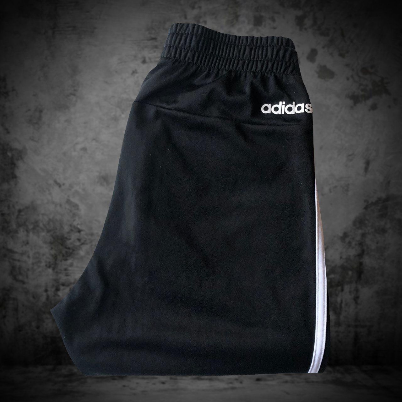 Adidas Pantalons: Jogging Adidas Black Men XS – D'occasion à Genève par ang_7j7j 1