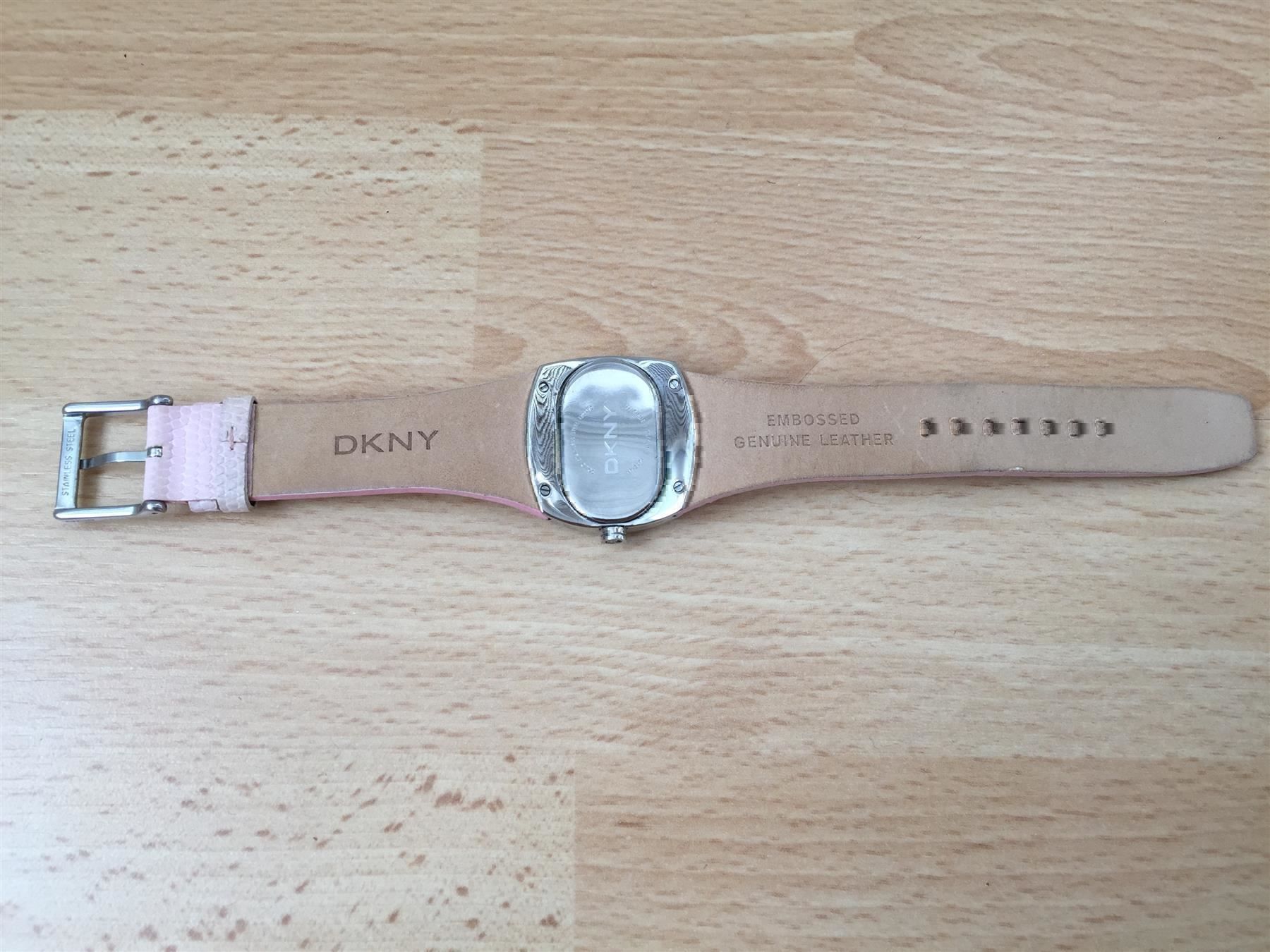 DKNY Orologi: DKNY Damenuhr – Usato da Cormagens venduto da grizli13 6