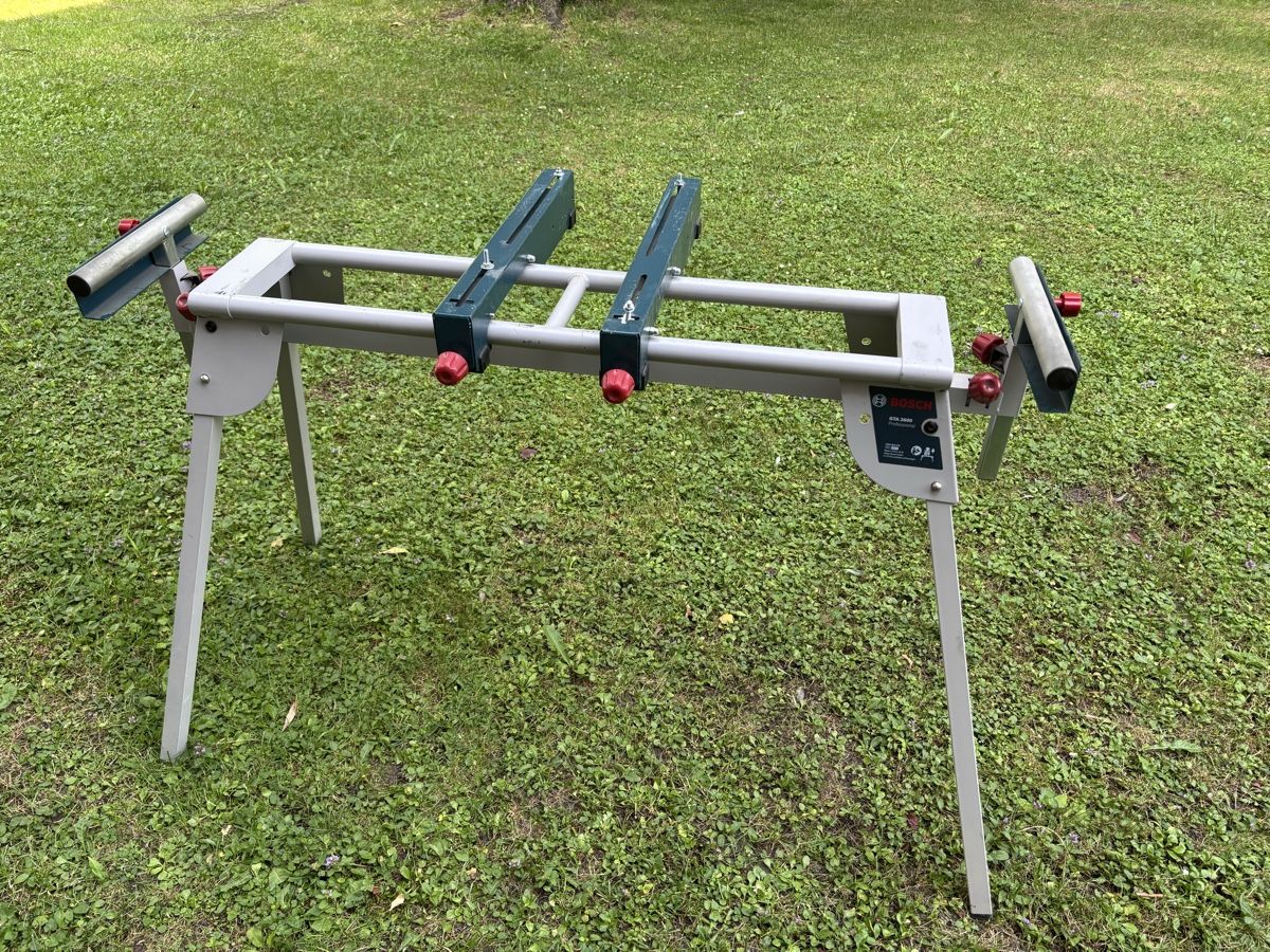 Bosch Alle Werkzeuge: BOSCH GTA 2600 Professional Untergestell  – Gebraucht aus Chur von Kliiholz