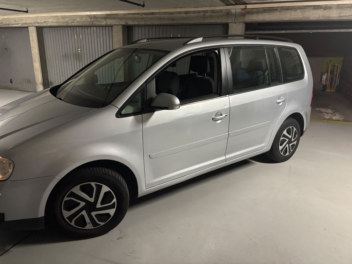 VW Autos: Touran 2004 – D'occasion à Genève par wwo_mx7t 3
