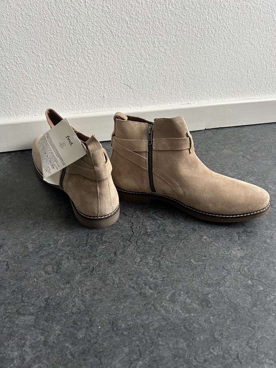Herrenschuhe: Neue Schuhe Herren Stiefel – Neu und originalverpackt aus Bern von isa_f8bl 3