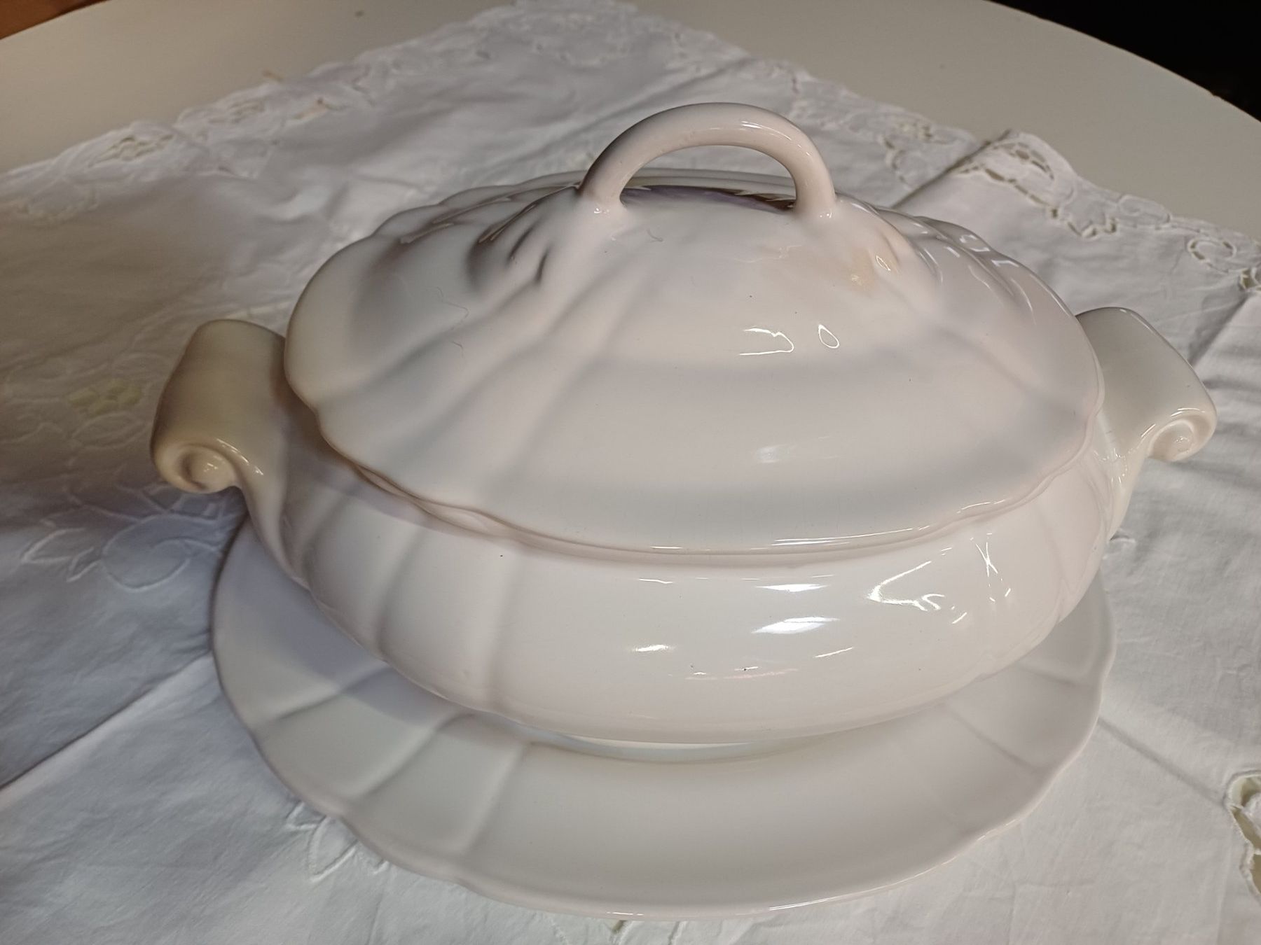 Ciotole: Alter Suppentopf – Usato da Luzern venduto da Verena19510 1