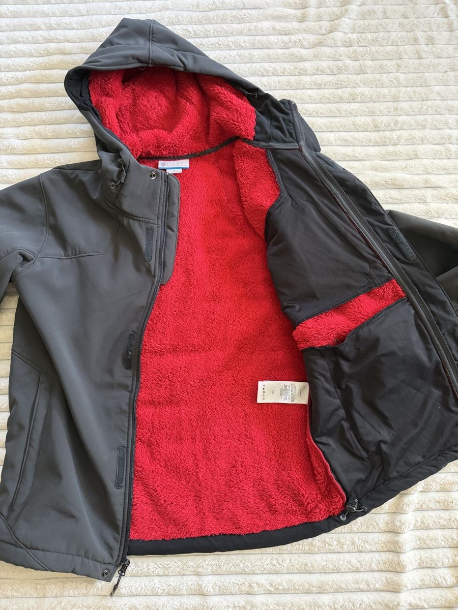 Columbia Giacche: Columbia Titan Jacket Original M  – Usato da Vionnaz venduto da b_f_d_r_g 2