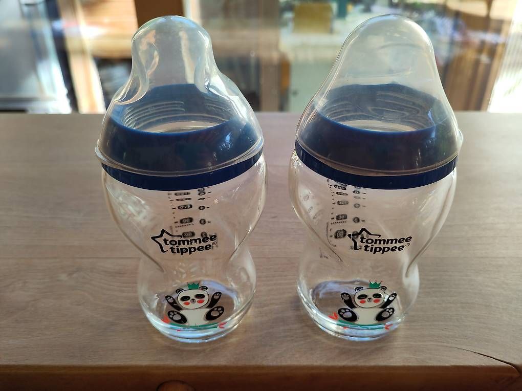 Baby-Mahlzeiten: 2 Schoppenflaschen Glas von tommee tippee – Gebraucht aus Igis von Ricema