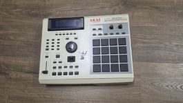 AKAI MPC 2000XL (REFURBISHED + MAXED OUT)