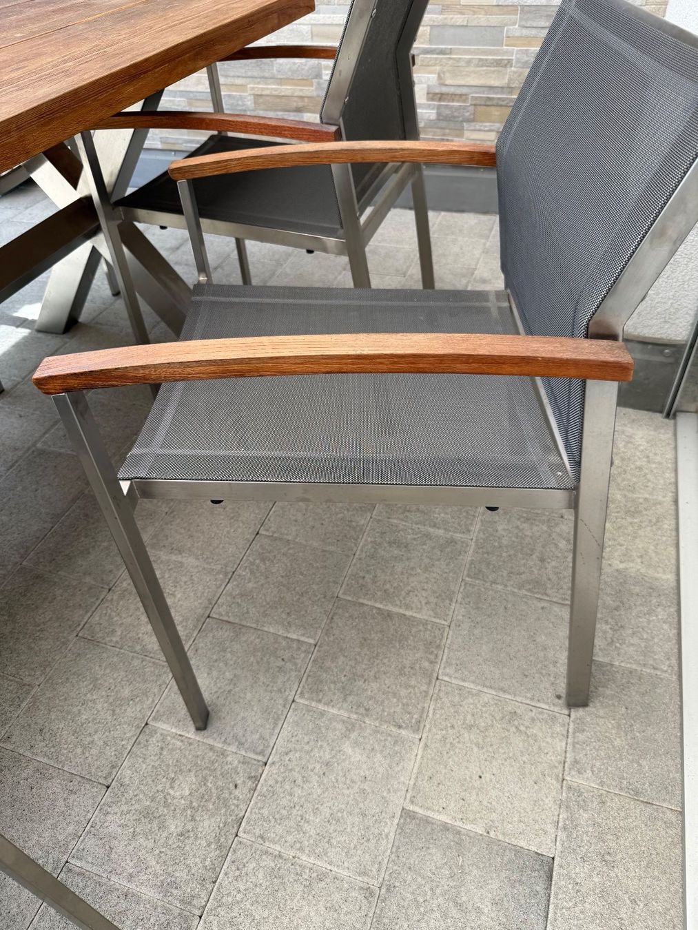 Tavoli: Holztisch 220 x 95 mit 6 Stühlen – Usato da Spreitenbach venduto da Jesset 7