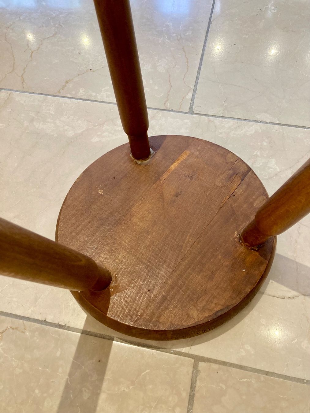 Sgabelli: Kleiner Midcentury Hocker aus Eichenholz – Usato da Richterswil venduto da 0207lifestyle 2