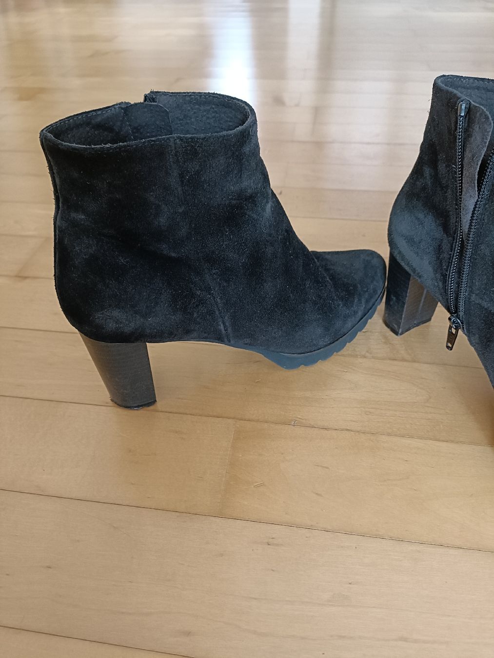 Scarpe da donna: Stiefeletten Marke Gadea – Nuovo (secondo la descrizione) da Gossau SG venduto da scania1509 1