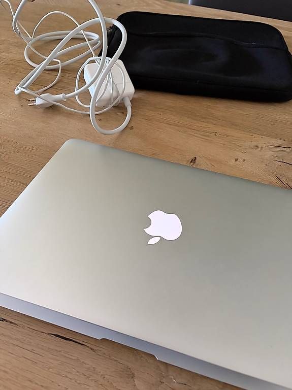 Apple Notebook: Neuwertig MacBook Air 13 Zoll – Usato da Aarau venduto da Etter91