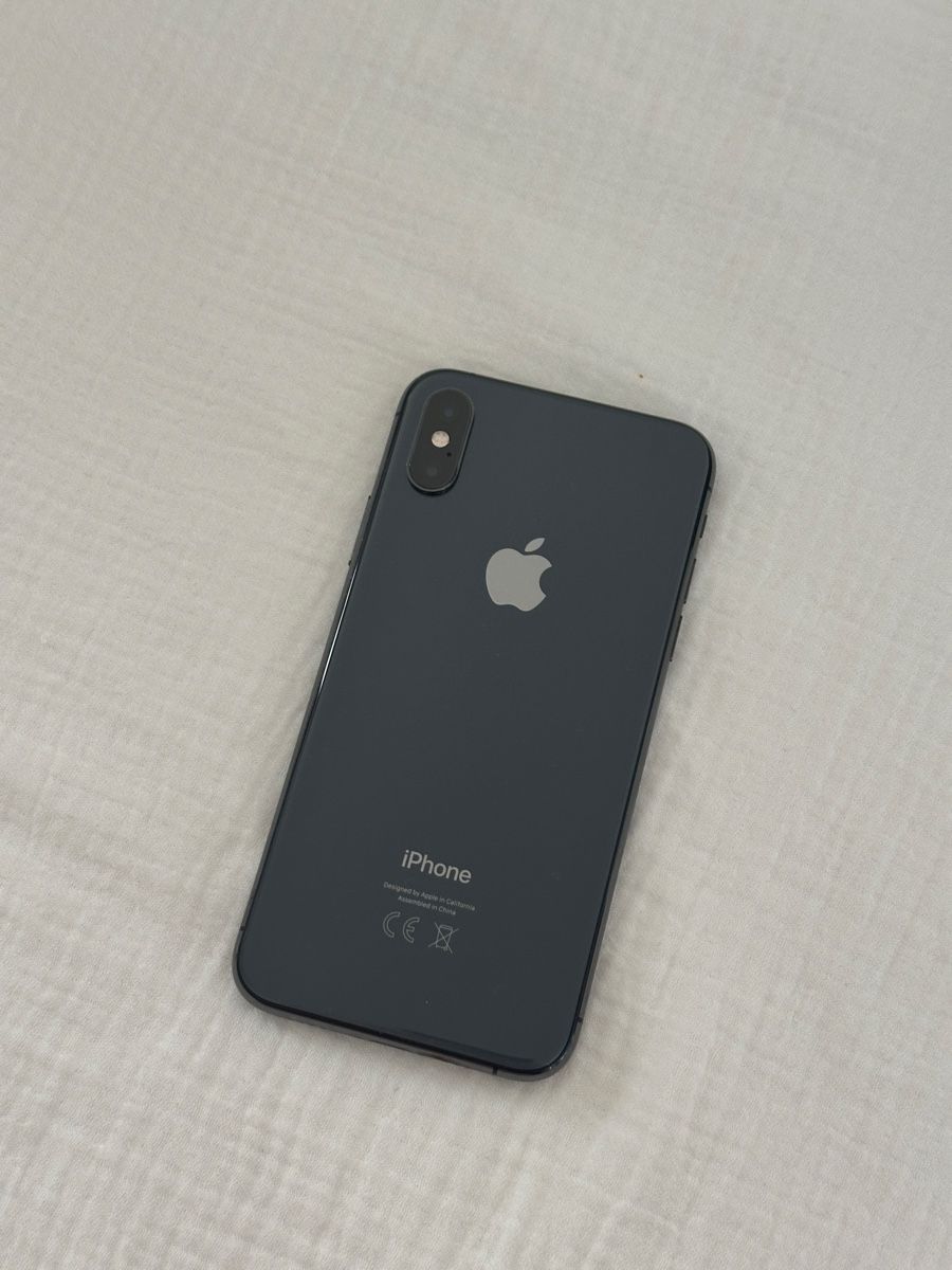 Apple Telefoni cellulari / Smartphones: iPhone XS mit 64 GB – Usato da Wetzikon ZH venduto da jennixrk 1