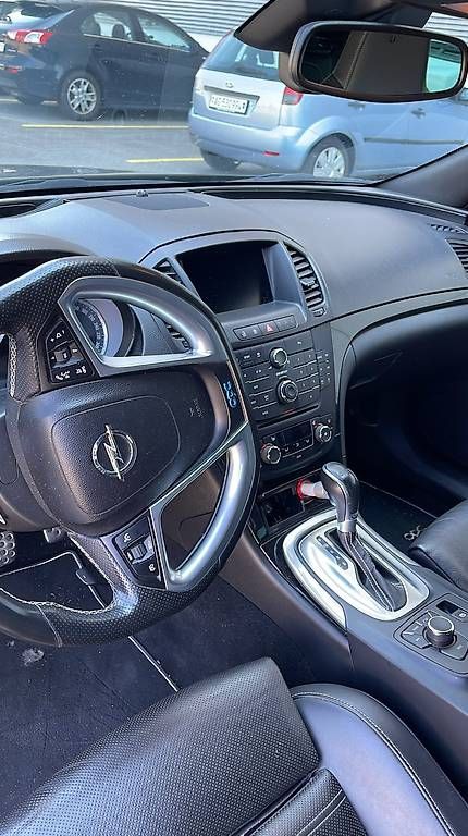 Automobili: Opel Insignia 2.8 V6 T 4x4 OPC – Usato da Langenthal venduto da Goergens10 2