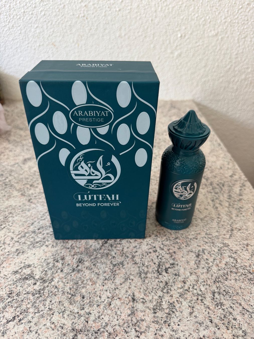 Profumi & Eau de Toilette: Arabiyat Prestige Lutfah Beyond Forever edp 80ml – Nuovo (secondo la descrizione) da Frenkendorf venduto da autodiscount4123 1